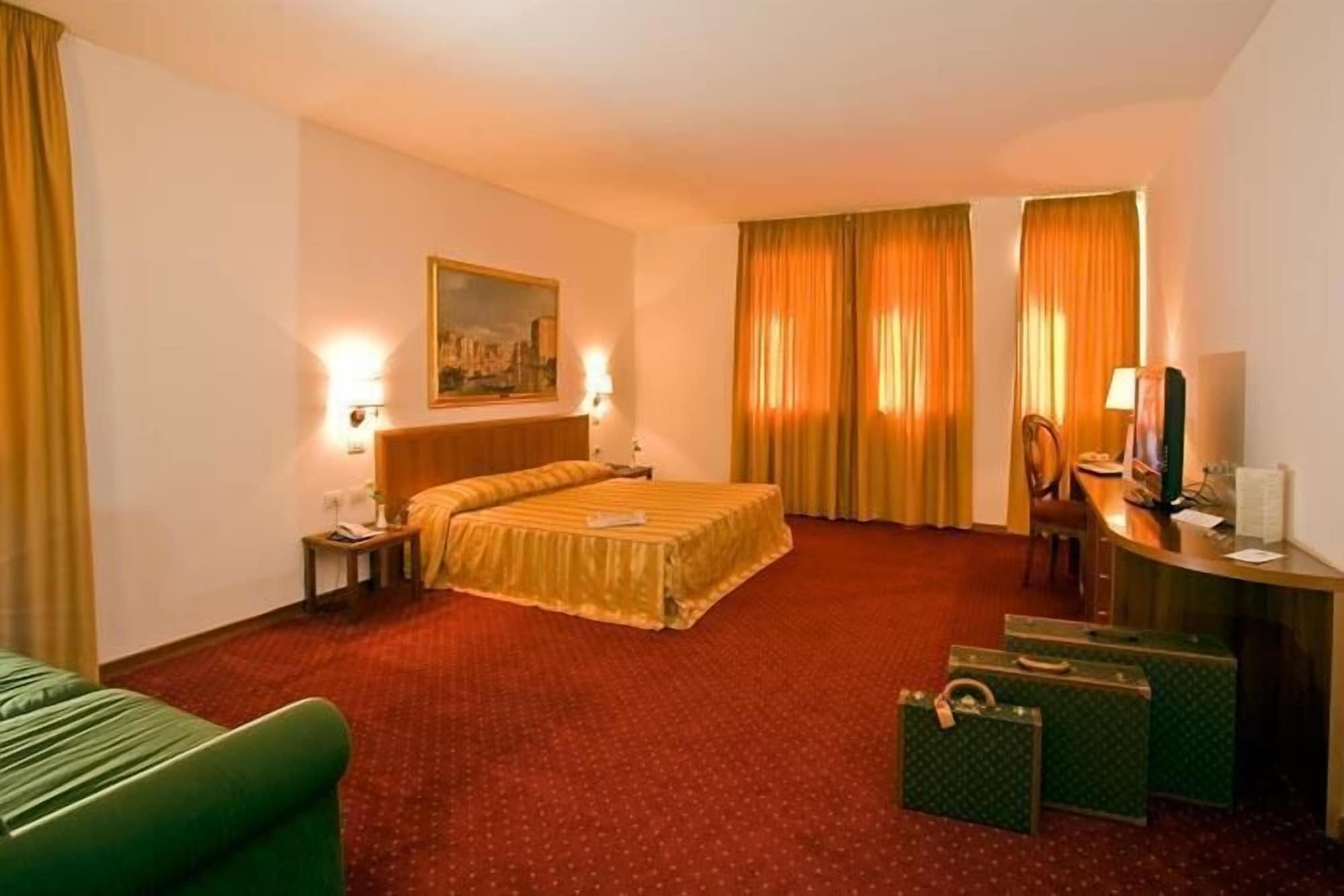 Best Western Park Hotel Continental San Donà di Piave Стая снимка