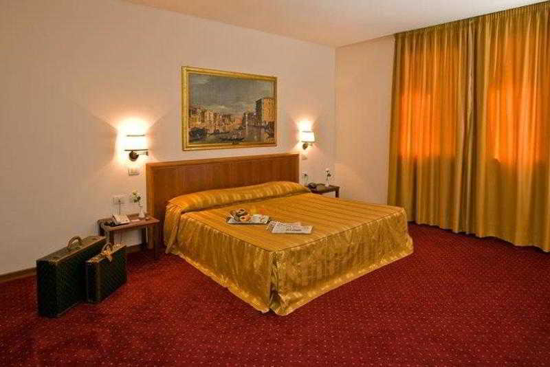 Best Western Park Hotel Continental San Donà di Piave Стая снимка
